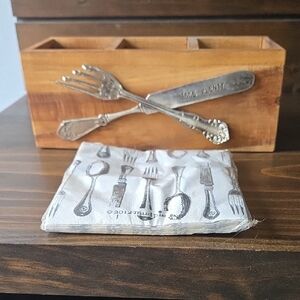 Wooden Utensil Holder with Silverware Design